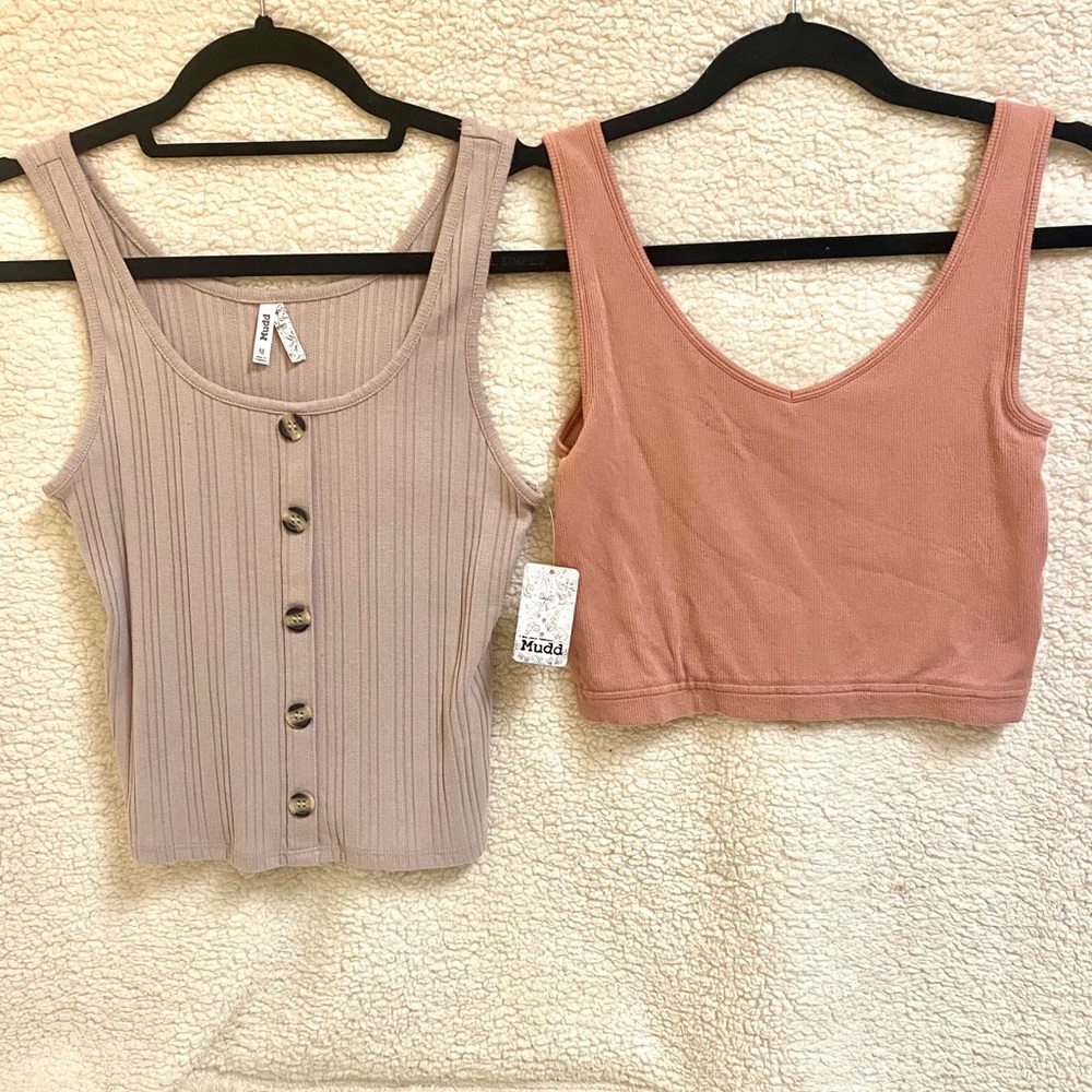 💎 2 for $12 💎 Cropped Tank Tops
